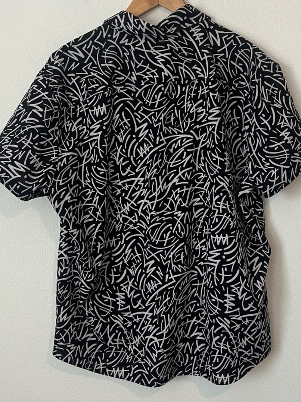 Apt. 9 Black Button-Down Shirt with White Abstract Scribble Print